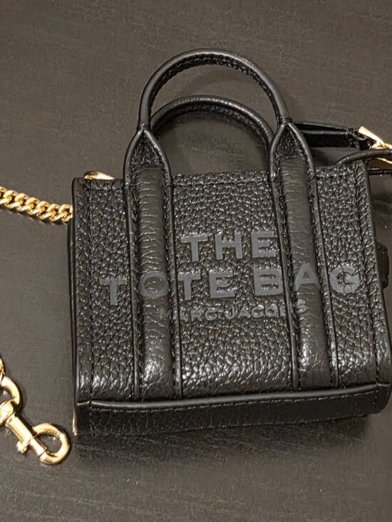 Marc Jacobs Accessories - Marc Jacobs Nano Tote Bag Charm - Black & Gold